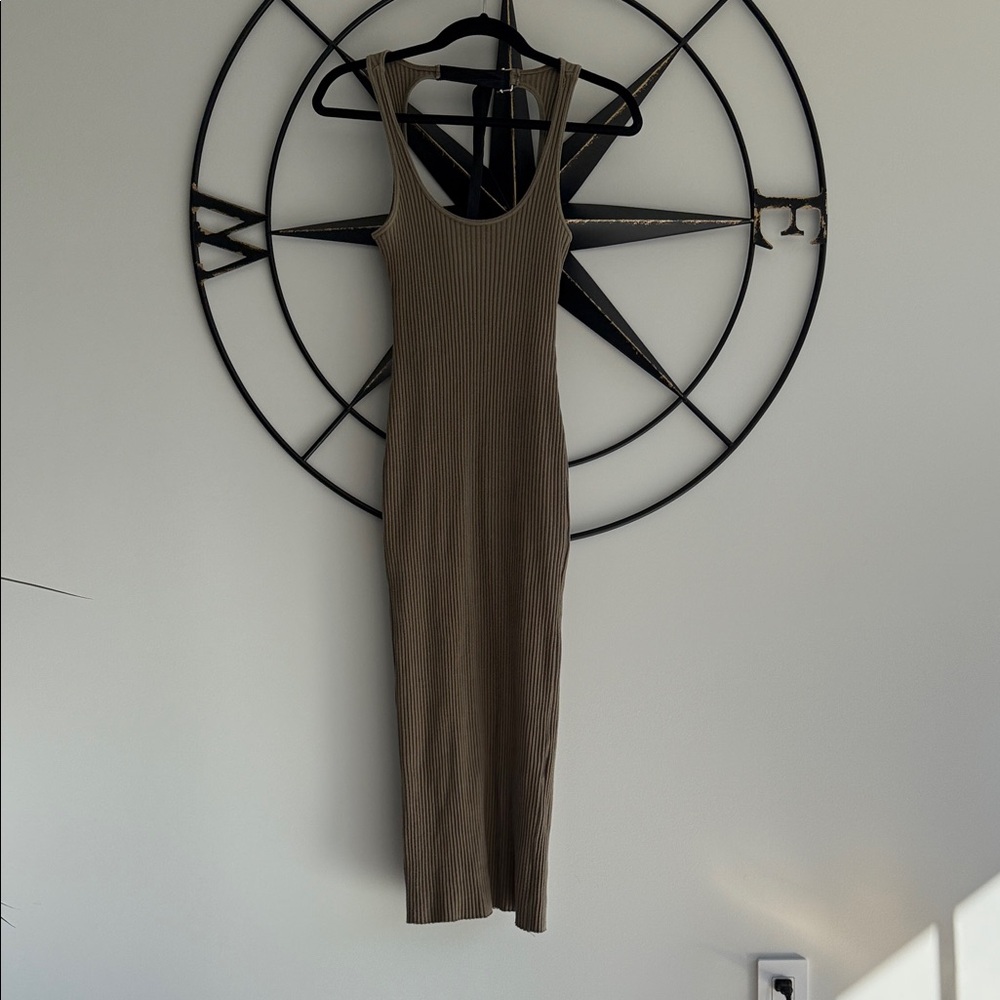 Elegant Khaki Ribbed Dress